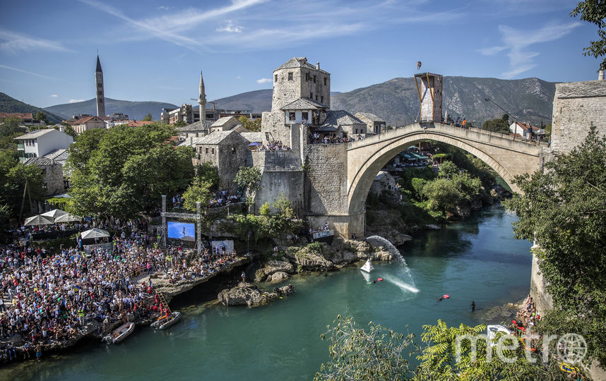      Red Bull Cliff Diving  