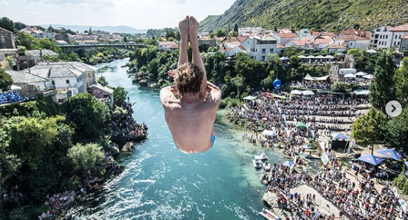        Red Bull Cliff Diving