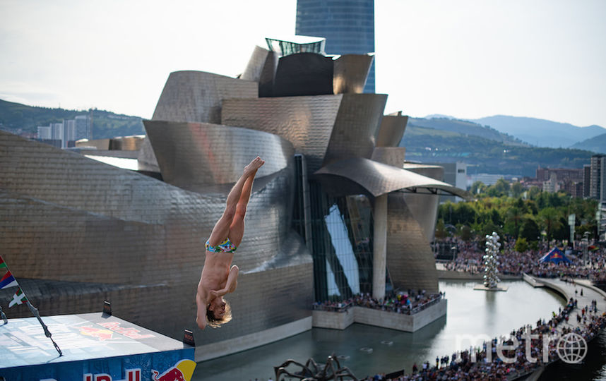        Red Bull Cliff Diving