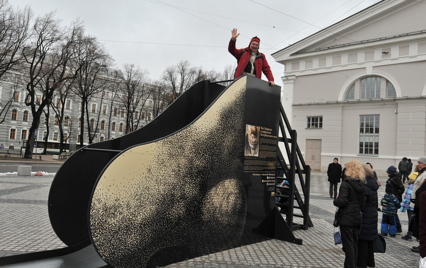 В Петербурге появился огромный нос