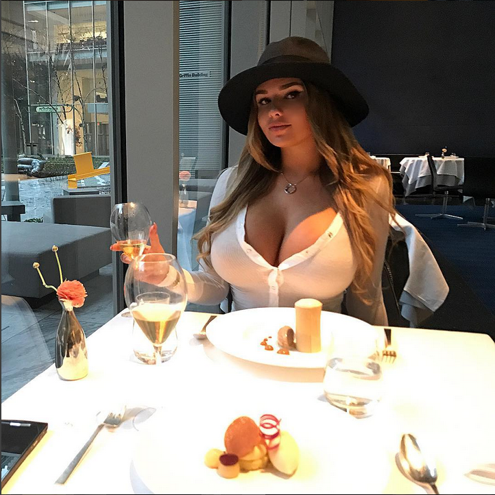       Instagram.   Instagram/anastasiya_kvitko