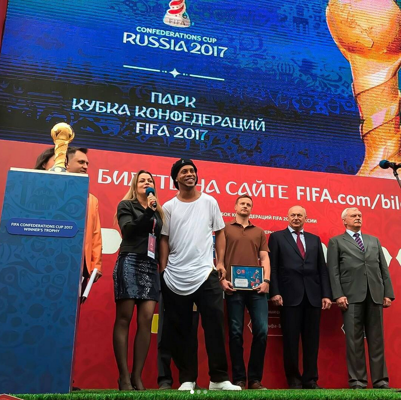 Роналдиньо сыграет против российской сборной в Петербурге. Фото Скриншот Instagram