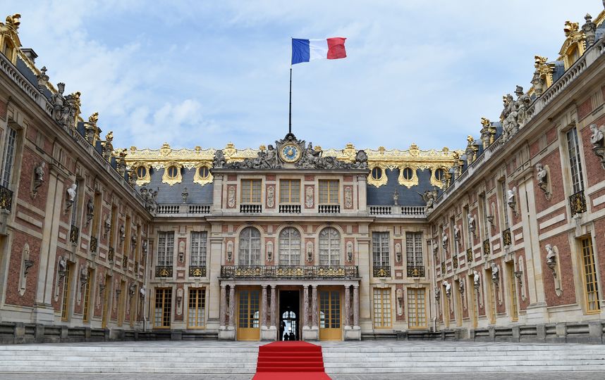 Версальский дворец перед прибытием Владимира Путина. Фото AFP