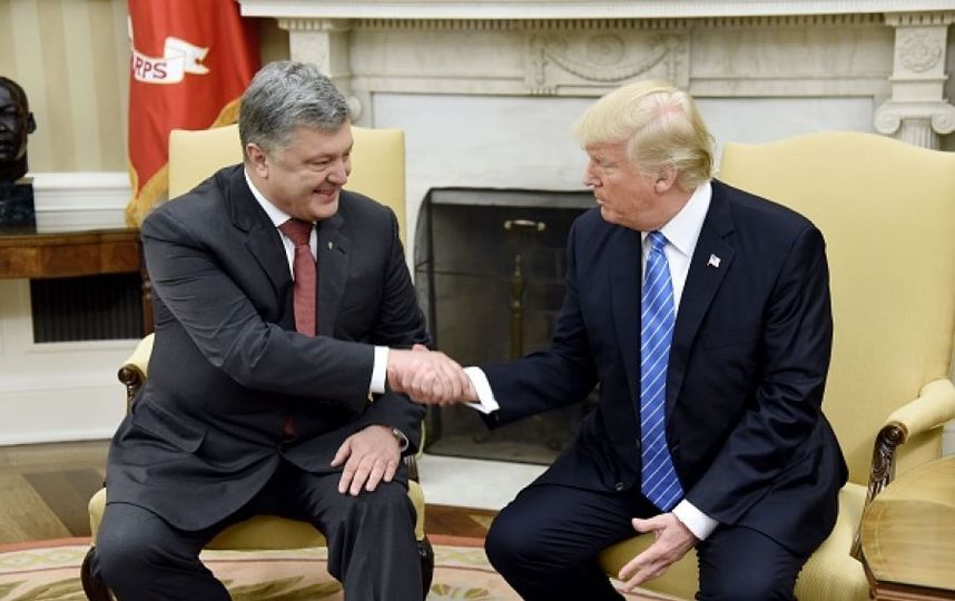 Дональд Трамп и Пётр Порошенко. Фото Getty