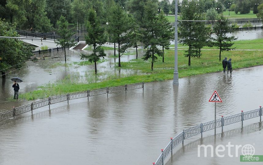 Синоптики пугают москвичей повторением "ветхозаветного" потопа. Фото Василий Кузьмичёнок, "Metro"