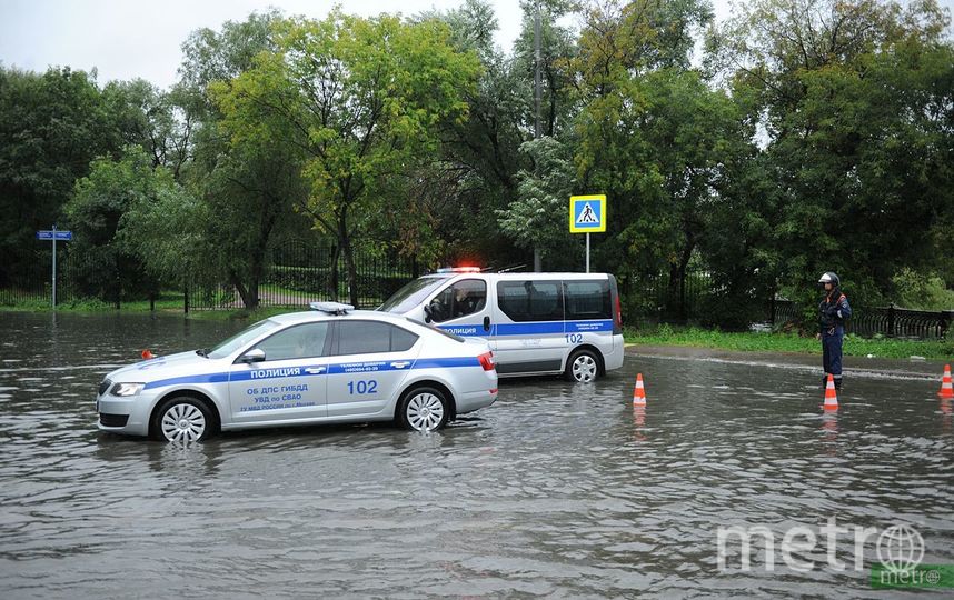 Сильнейший ливень в Москве: указания от МЧС. Фото Василий Кузьмичёнок, "Metro"