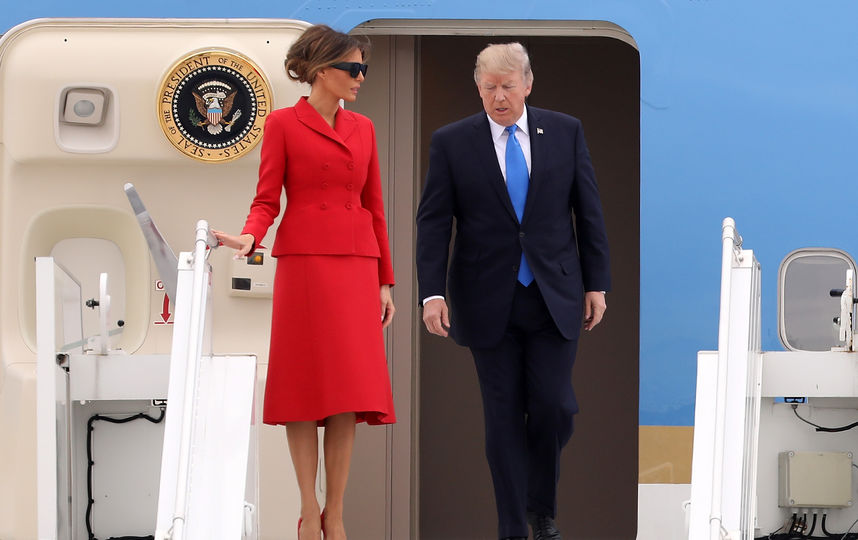 Дональд и Мелания Трамп прибыли в аэропорт Орли