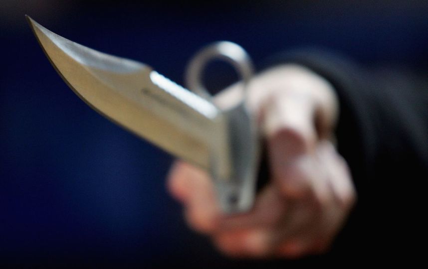 В Сургуте неизвестный напал с ножом на людей. Фото Getty