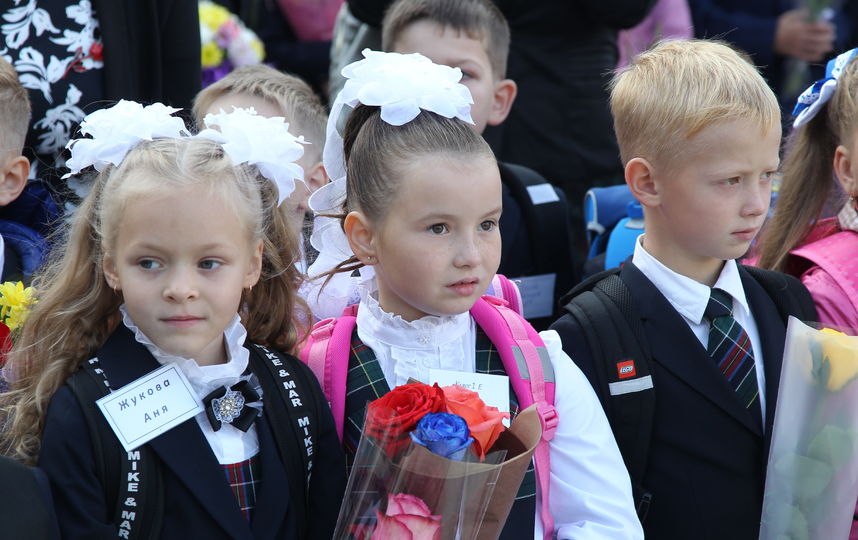 Первое сентября в школах Петербурга. Фото http://gov.spb.ru/