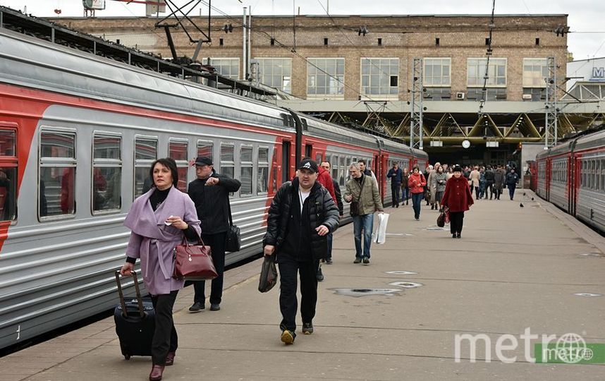 Человека сбила электричка фото