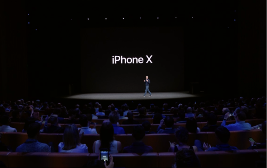 По утверждению профессионалов, Самсунг Galaxy S8 в разы превосходит iPhone X