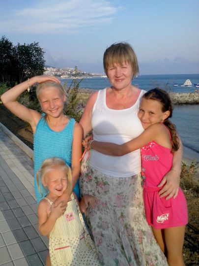Этим летом я с внучками отдыхала в Болгарии!! Это счастье!! Евсюкова Ольга Викторовна. 