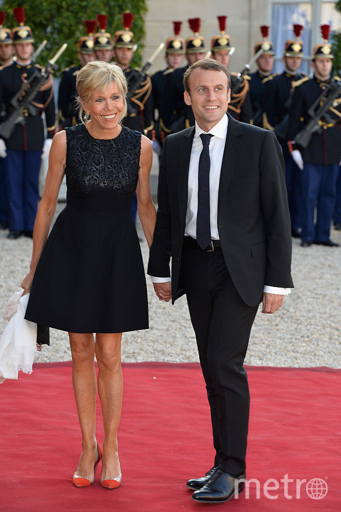 Премьер люксембурга с женой фото в платье