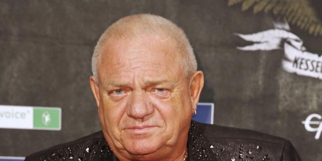 Dirkschneider. Dirkschneider.