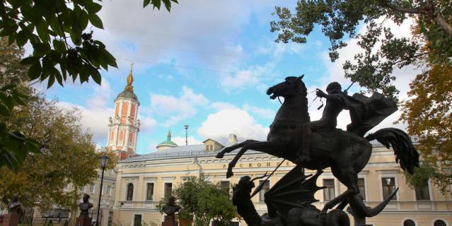 Сквер Полководцев. Сквер Полководцев.