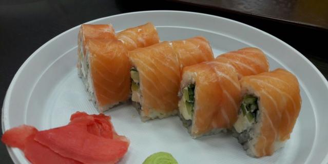 Sushiana - 2 звезды Metro. Sushiana - 2 звезды Metro.