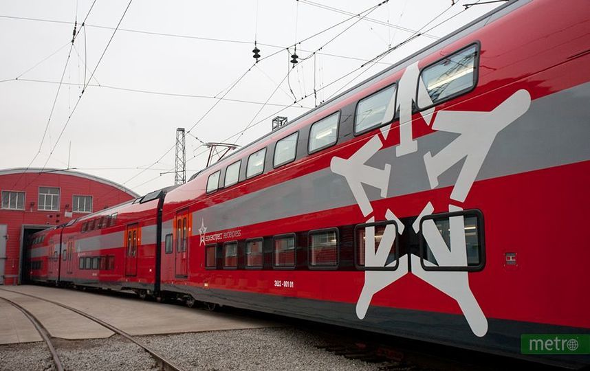 Новый поезд ЭШ-2. Фото Василий Кузьмичёнок