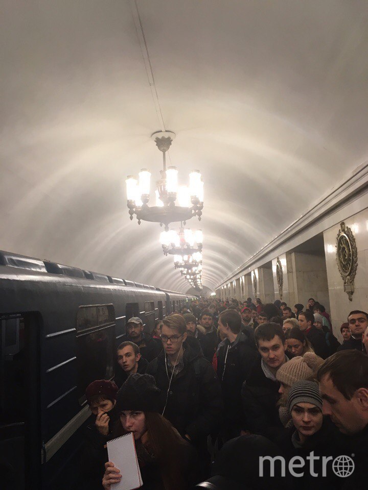 Что произошло в метро спб сегодня