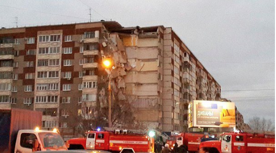 Обрушение дома в Ижевске. Фото Instagram/bashargina_ula