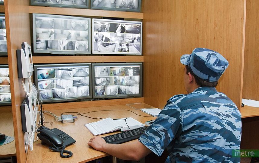 В глобальной web-сети появилось видео из Мосгорсуда, где арестанты-чеченцы вскрыли вены В глобальной web-сети появилось видео из Мосгорсуда, где арестанты-чеченцы вскрыли вены