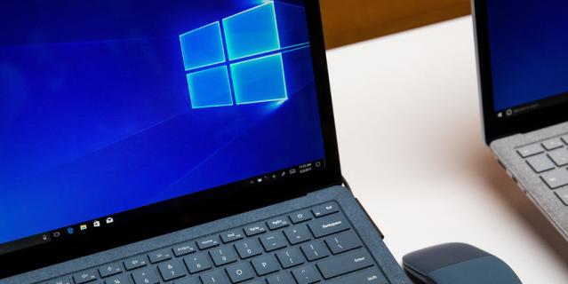 Surface Laptop. Surface Laptop.