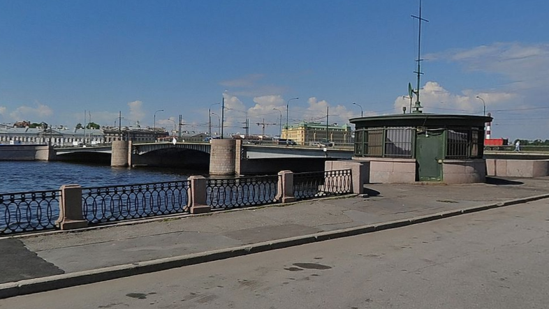 Тучков мост в Петербурге разведут дважды