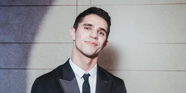 Виталий Уливанов, финалист шоу "ТАНЦЫ" на ТНТ. Виталий Уливанов, финалист шоу "ТАНЦЫ" на ТНТ.
