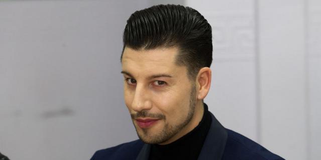 Эндрю Бассо. Эндрю Бассо.