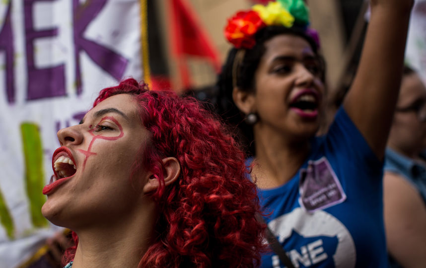 Митинг феминисток в Бразилии. Фото Getty