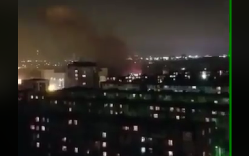 В Баку прогремел взрыв на радиозаводе. Фото Скриншот видео facebook.com