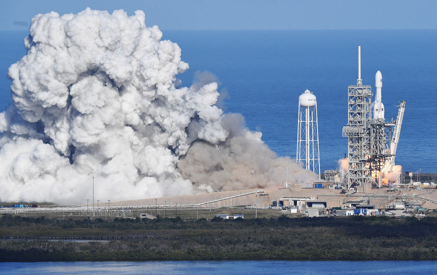 Запуск Falcon Heavy. Фото AFP