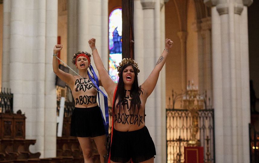  Femen    -  2013 .  Getty
