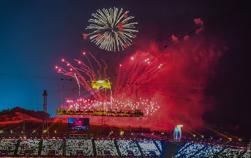 Игры в Корее официально стартовали. Олимпийский огонь зажжён. Фото AFP