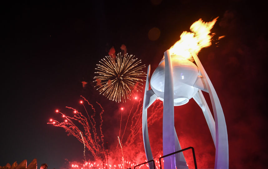 Игры в Корее официально стартовали. Олимпийский огонь зажжён. Фото AFP