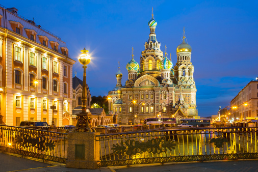 Нужен ли Петербургу памятник героини Франции. Фото Getty