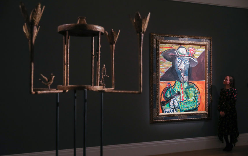 Произведение испанского художника Пабло Пикассо под названием «Le Matador» с оценочной стоимостью в 14-18 тыс. фунтов. Фото AFP