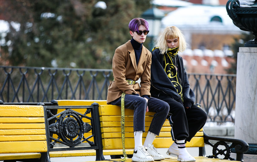 Столичные модники стремятся попасть в объективы фотографов. Фото предоставлено пресс-службой MBFW Russia