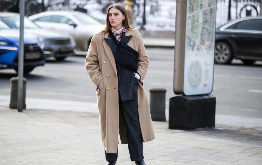 Столичные модники стремятся попасть в объективы фотографов. Фото предоставлено пресс-службой MBFW Russia