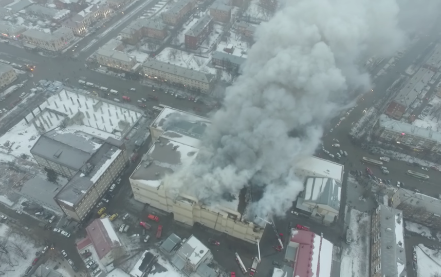 В пожаре в Кемерово погибли 40 человек