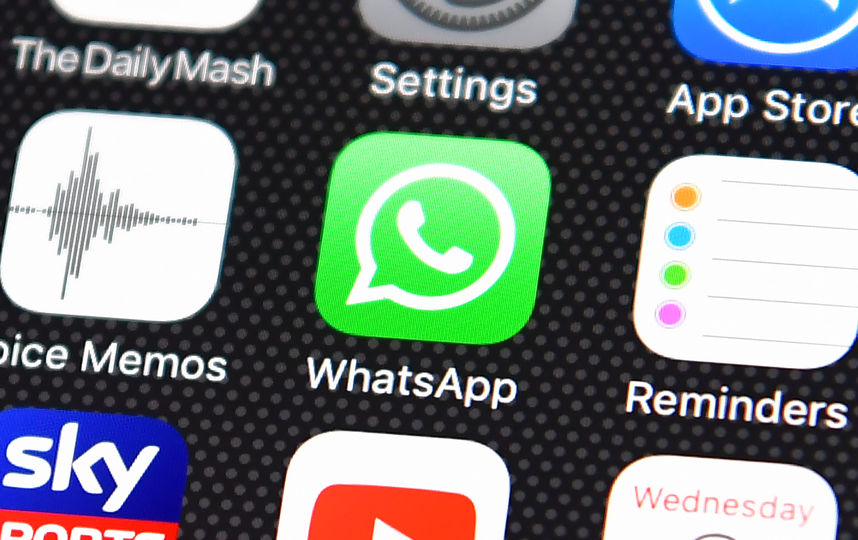 У пользователей WhatsApp появится возможность восстанавливать удалённые файлы в течение двух месяцев. Фото Getty