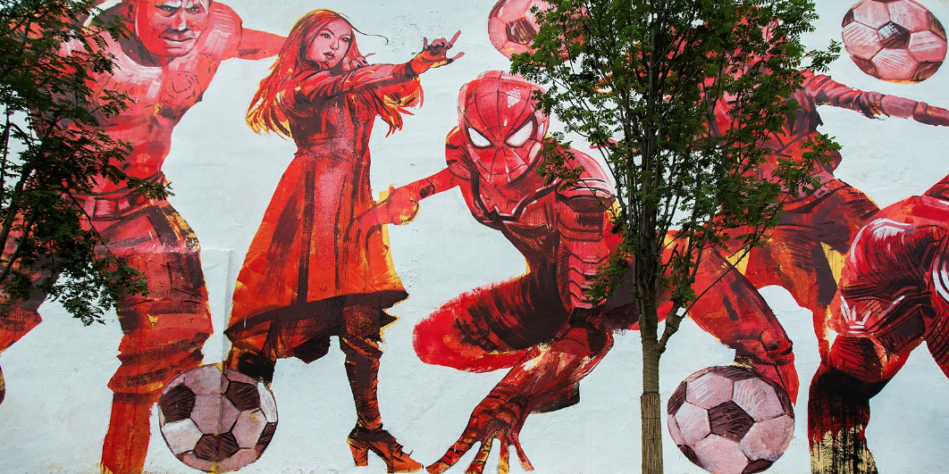 В Москве появились граффити с героями "Мстителей". Фото mos.ru