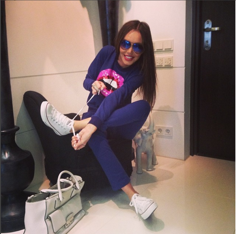  .  instagram.com/malinovskaya_tv