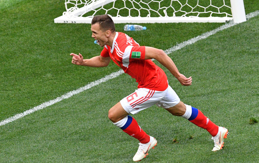 Черышев забил саудитам второй гол. Фото AFP