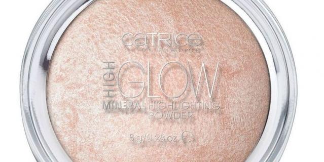 Хайлайтер Catrice high glow mineral highlighting powder. Хайлайтер Catrice high glow mineral highlighting powder.