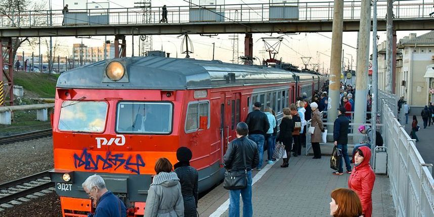 Московские пенсионеры смогут бесплатно ездить на электричках с 1 августа 2019 года новые фото Московские пенсионеры смогут бесплатно ездить на электричках с 1 августа 2019 года новые фото