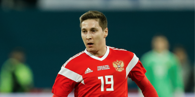 Далер Кузяев. Далер Кузяев.