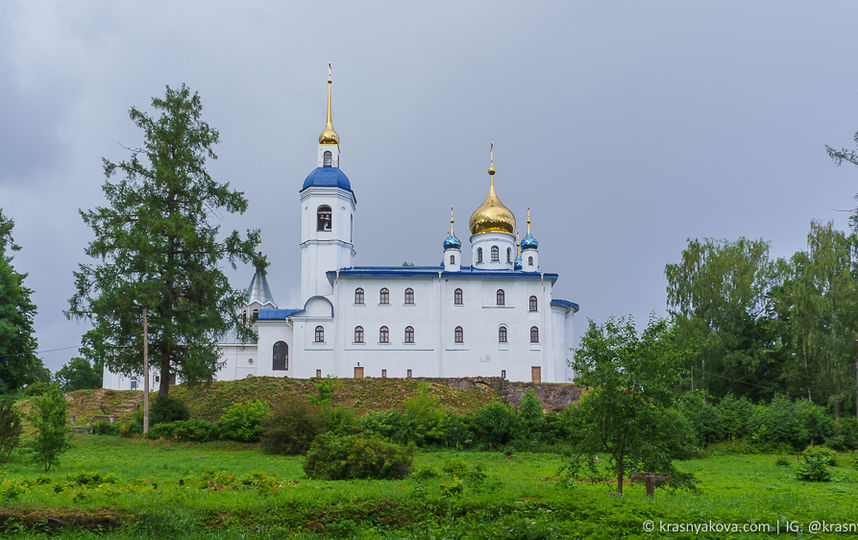 Череменецкий Иоанно-Богословский мужской монастырь. Фото https://krasnyakova.com
