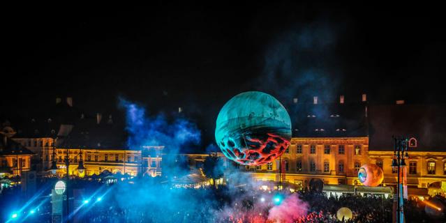 Les Plasticiens Volants. Les Plasticiens Volants.