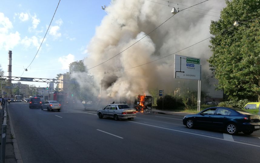 ДТП и ЧП | Санкт-Петербург | vk.com/spb_today. Фото vk.com ДТП и ЧП | Санкт-Петербург | vk.com/spb_today. Фото vk.com