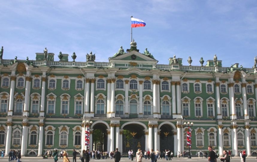 Китайские туристы массово ходят только в Эрмитаж, Екатерининский дворец в Пушкине и в Петергоф. Фото Getty